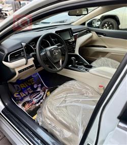 تۆیۆتا کامری